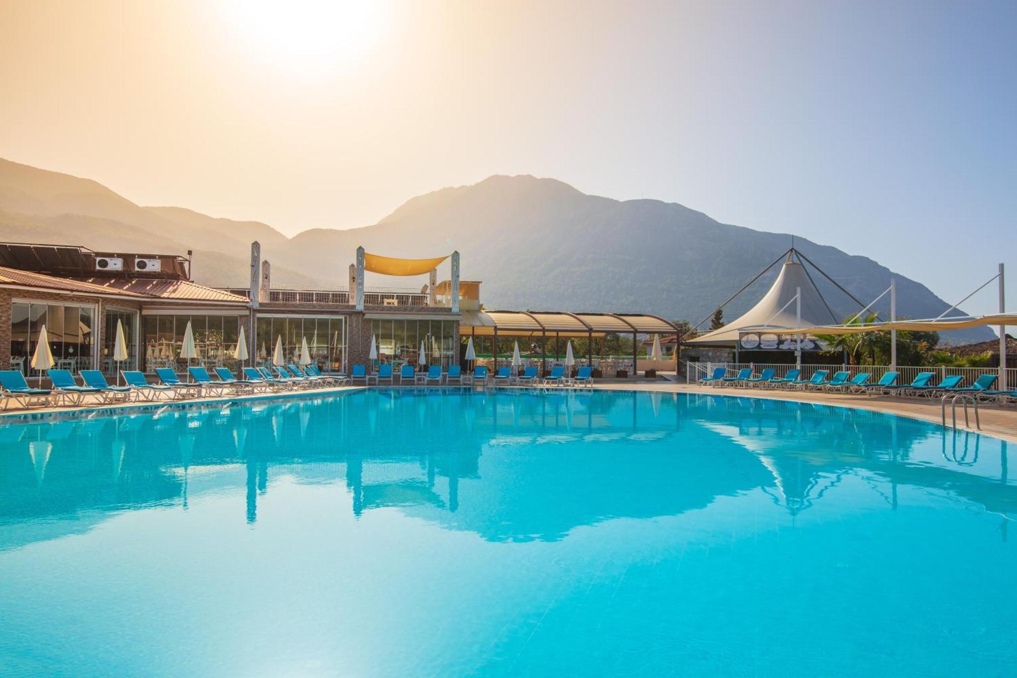 Sahra Su Holiday Village & Spa Олюденіз Екстер'єр фото